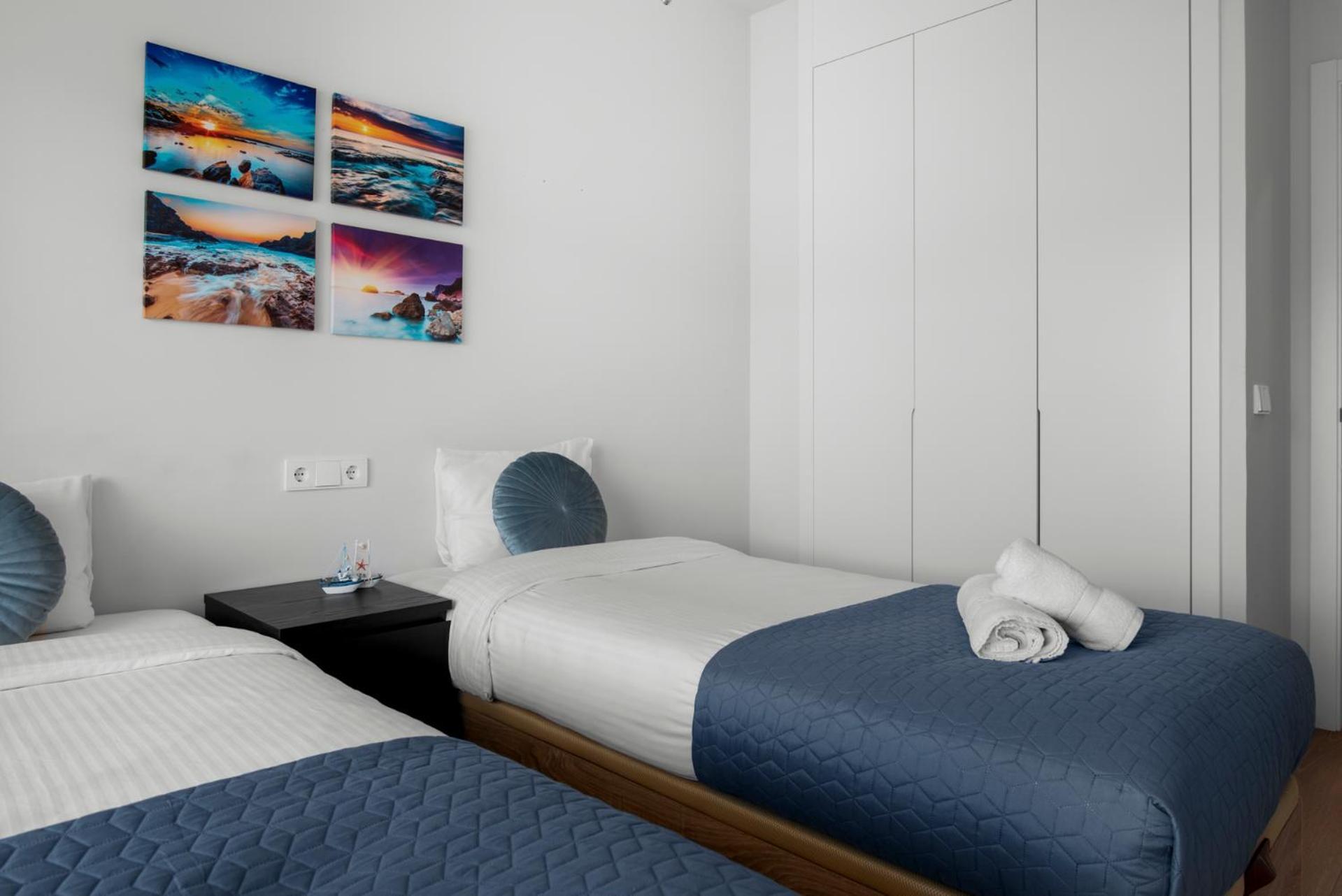 Stunning Flat With Pool And Padel In Wellingtonia By Costarentals - M4